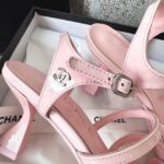Босоножки Chanel Cruise CC Logo Leather 10608 — дополнительный вид
