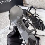 Босоножки Chanel Cruise CC Logo Leather 10609 — детали модели