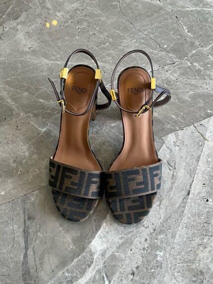 Босоножки Fendi 10596