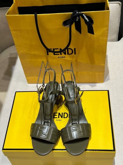 Босоножки Fendi Каблук 6см 10605