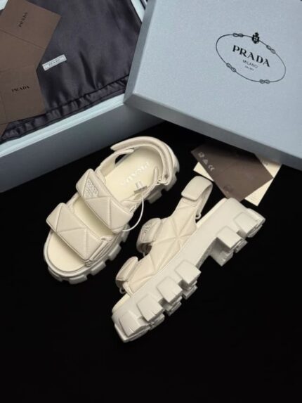 Босоножки Prada 10560