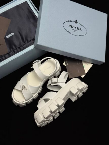 Босоножки Prada 10561