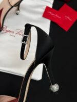 Босоножки Roger Vivier 10568 — вид с другой стороны