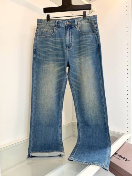 Джинсы Burberry 10201