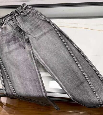 Джинсы Prada 10227
