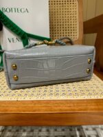 Сумка Bottega Veneta Andiamo 13428 — детали модели