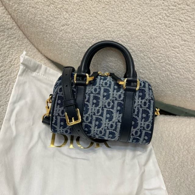 Сумка Dior Groove 16 13458 Сумка Dior Groove 16 13458