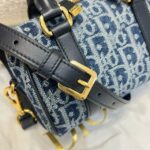 Сумка Dior Groove 16 13458 — детали модели