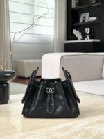 Сумка Chanel Hobo 13600 — внешний вид