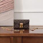Сумка Louis Vuitton Pouch Metis Belt 14531 — внешний вид