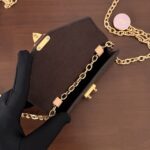 Сумка Louis Vuitton Pouch Metis Belt 14531 — дополнительный вид