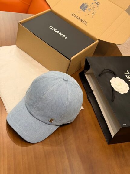 Кепка Chanel 16079