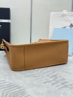 Сумка Prada Hobo 14487 — детали модели