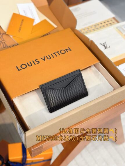 Картхолдер Louis Vuitton 15965