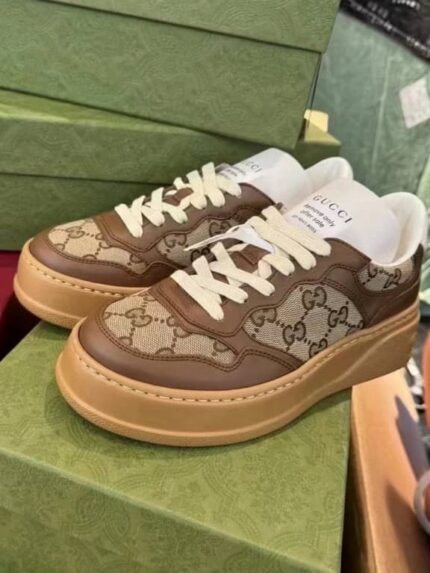 Кроссовки Gucci 11023