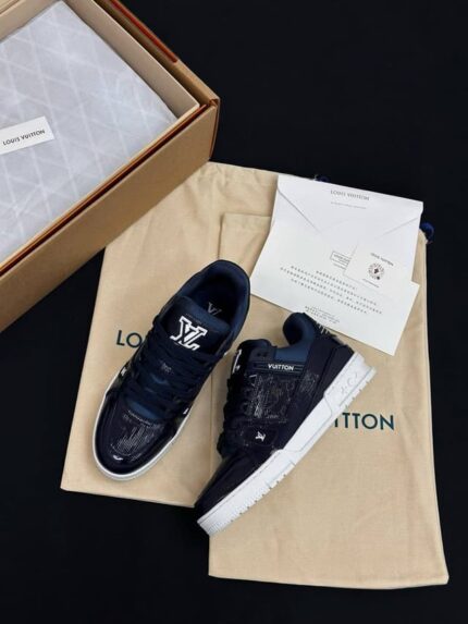 Кроссовки Louis Vuitton Trainer 11060