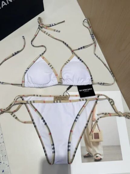 Купальник Burberry 10333