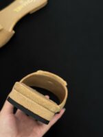 Мюли Chanel 11671 — элементы дизайна