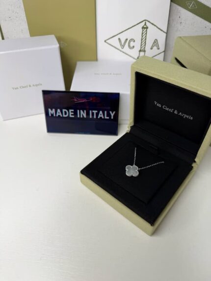 Подвеска Vancleef Vintage Alhambra 15413