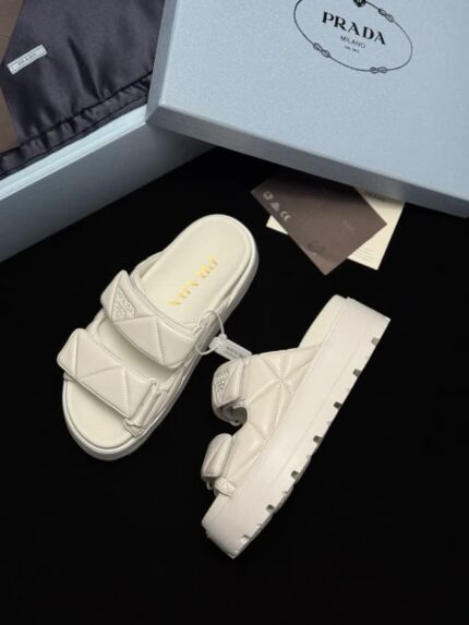 Сандалии Prada 11750