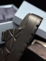 Сандалии Prada 11751 — элементы дизайна