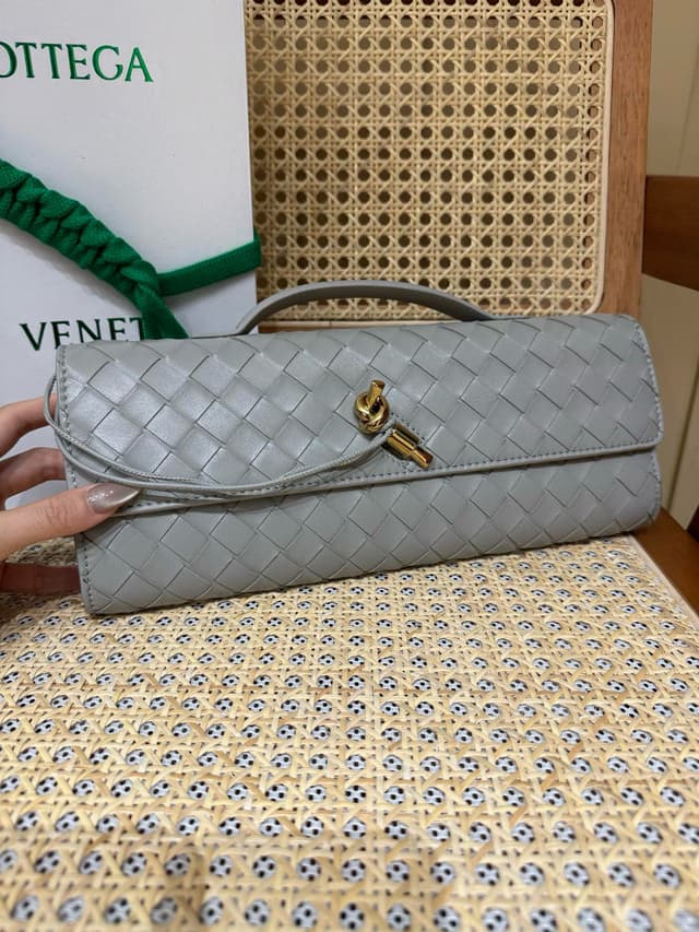 Сумка Bottega Veneta Andiamo Clutch 12064 Сумка Bottega Veneta Andiamo Clutch 12064