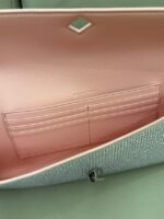Сумка Bottega Veneta Andiamo Clutch 12075 — элементы дизайна