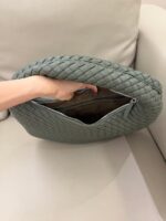 Сумка Bottega Veneta Medium Veneta 13462 — вид с другой стороны