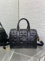 Сумка Dior Groove 25 13357 — внешний вид