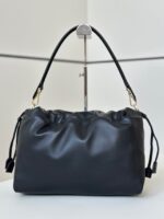 Сумка Fendi Mamma Baguette 13501 — вид с другой стороны